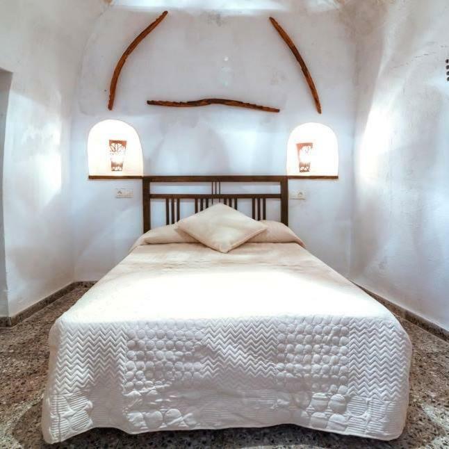 Cueva El Murallon Benamaurel Eksteriør bilde